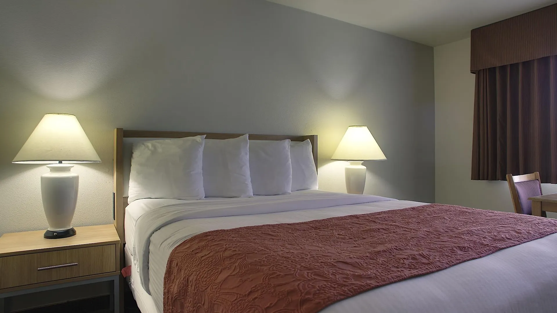 Aladdin Inn And Suites Portland