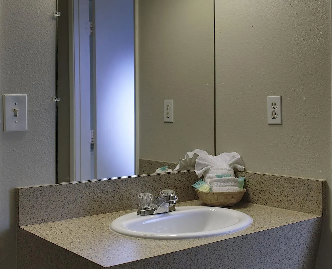 Aladdin Inn And Suites Portland 3*,  United States