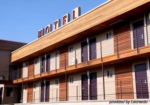 Aladdin Inn And Suites Portland Motel