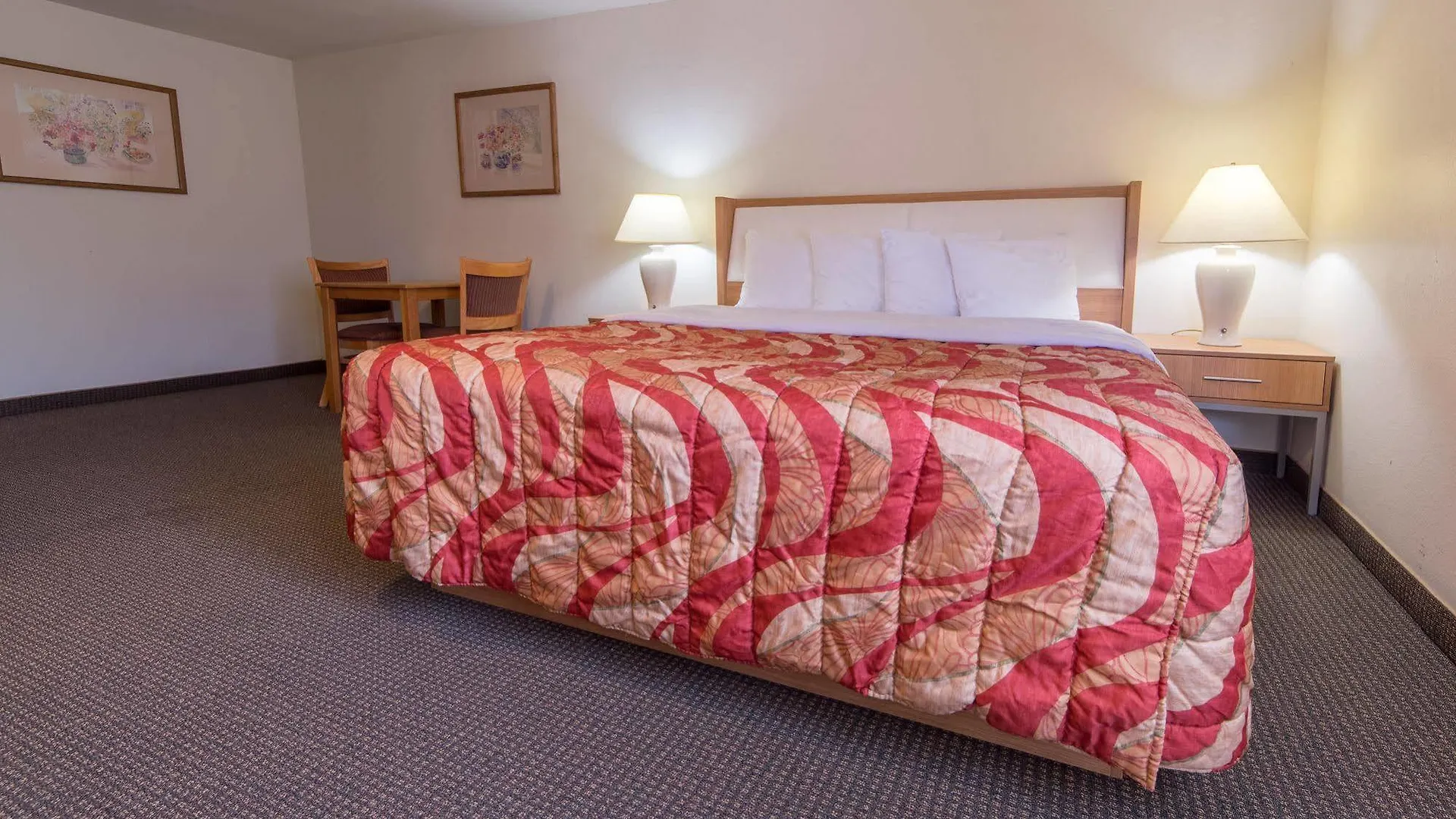 Aladdin Inn And Suites Portland Motel